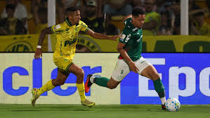 "Não está em boa forma": por que Vitor Roque tem desempenho abaixo do esperado no Palmeiras