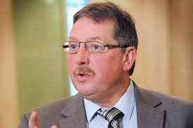 Sammy Wilson accuses Ireland of &#39;stealing&#39; UK taxes - Sammy%2BWilson