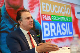 MEC duplicou vagas de residência médica desde 2023