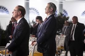 Crise Econômica? Quase Briga Entre Assessores de Trump Assusta! - Imagen principal del artículo