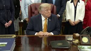 Oil Holds Decline as Trump Says Talks Are Iran’s ‘Last Chance’