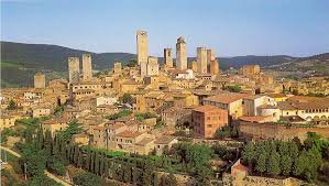 Resultado de imagem para san gimignano