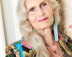 Daphne Selfe model 이미지