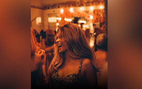 Especial musical de Karol G por Televisa