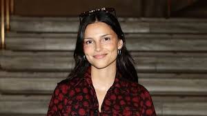 ‘Obsession’ Star Inde Navarrette Reveals She Was Walking Dogs Before Her Breakout Role