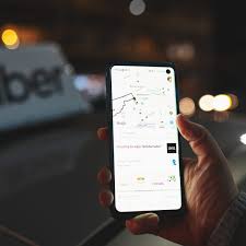 Fim da taxa por corrida? Uber testa assinatura com valor fixo para motoristas