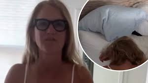 Mel Robbins Shares Unexpected 