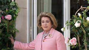 Bernadette Chirac a-t-elle vraiment fait la fête chez Régine avec les 2Be3, comme dans le film Bernadette ?