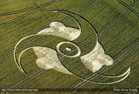 Lucy Pringle Crop Circle PH๏τography