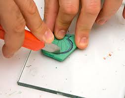 Resultado de imagem para MODELO DE MALETA DE CADERNO EM EVA 0O