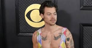 EXCLUSIVE: Harry Styles Gay Shocker — Ex-One Direction Star Sparks Huge Rumors About Sexuality After Confessions About His Private Life