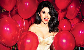Résultat de recherche d'images pour "selena gomez photo de couverture facebook"