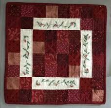 Résultat de recherche d'images pour "embroidery blocks in miniature quilts"