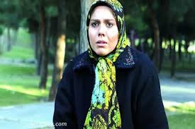عکس‌های هنری و متفاوت آزاده زارعی همه را خیره کرد! / تحول چشمگیر “سیندرلای” سریال آوای باران