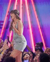Taylor Swift releases 'Encore' to her hit 'Showgirl' album