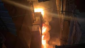 التهم سوقاً شهيراً.. حريق في المنصورة بمصر يودي بحياة 3 أشخاص