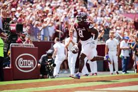 Le'Veon Moss: The Rising Star of Texas A&M Football