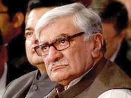 ISLAMABAD: Awami National Party (ANP) chief Asfandyar Wali Khan has warned political forces to avoid polarisation in order to steer the country out of its ... - 710443-AsfandyarWaliKhan-1400515157-352-640x480