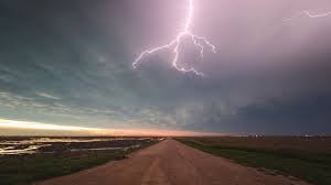 Live: Severe weather strikes Kansas