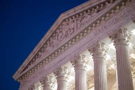Trump Revives 2016 Russia Lawsuit Against Hillary Clinton Ahead of Midterms - La Voce di New York