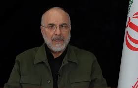 بغض و گریه قالیباف وقتی حاج محمود کریمی خواند: یا برگرد یا آن دل را برگردان + فیلم