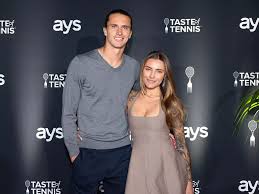Alexander Zverev’s famous girlfriend has eight-year age gap and called out his bedroom habits