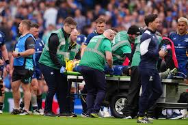 Ireland rugby star Robbie Henshaw carted off on stretcher in very scary scenes after nasty collision