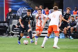 Tom Krasovic: San Diego FC’s youth movement well served in draw vs. FC Cincinnati