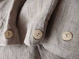 Loving button buttons – aspirations of the not rich