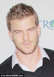 Red and blue: The Hunger Games: Catching Fire newcomer Alan Ritchson was selected for broody, sai-wielding Raphael and Pete Ploszek (Parks and Recreation) ... - article-2299104-18EC1BC5000005DC-966_306x440