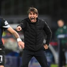 Conte a răbufnit după eliminarea lui Napoli din Champions League! "Cine este geniul care face asta?"