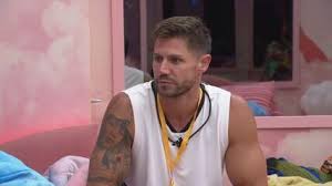 Após Duelo de Risco, Líder Jonas Sulzbach cogita indicar sister ao Paredão
