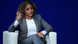 Beatriz Álvarez, presidenta de la Liga F: "Hoy podemos batir un hito histórico en cuanto a la asistencia al campo en una final de Copa de la Reina"