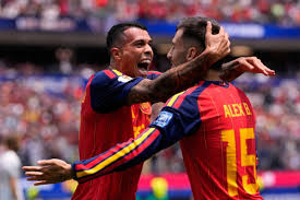 Spain reaches World Cup's round of 16, Ronaldo tries to do the same, and other highlights, in photos