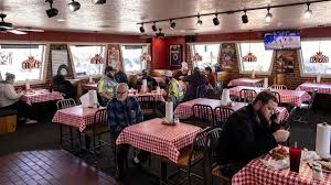 Pizza Hut's $90K nostalgia makeovers are outperforming $300K remodels — and the chain is going all in