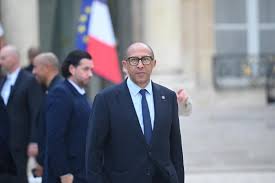 Tensions FFF-LFP: Diallo Déplore l'Absence de Labrune à l'Assemblée - Imagen ilustrativa del artículo