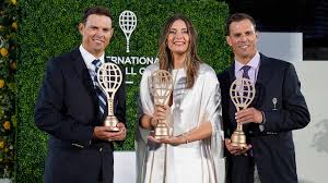 Serena Surpreende Sharapova! Amizade Triunfa no Hall da Fama do Tênis! - Imagen principal del artículo