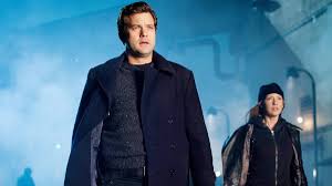 Joshua Jackson Stole the Show in This 5-Part Sci-Fi Show (& It's Coming to Free Streaming)