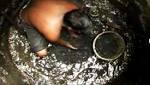 Three Labourers Choke Death Manhole