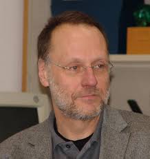 Professor Dr. <b>Ulrich Wagner</b> leitet die Arbeitsgruppe Sozialpsychologie an <b>...</b> - full-2a2325e7d4914f5e8e206dbf69f5554f