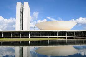 Câmara envia defesa ao STF e nega irregularidades em emendas