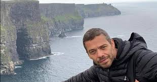 Santa Rosa: Tragedia en Torre Médica, Contador Fallece al Caer