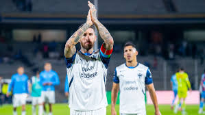 Liga MX Rinde Homenaje: Minuto de Silencio en Cruz Azul vs. Monterrey