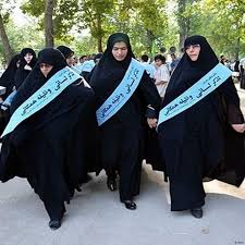 راه‌اندازی دوباره ون‌های ارشاد برخون‌های ریخته‌شده در خیابان
