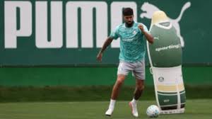 Barboza, Piquerez e Arias treinam com o elenco na reapresentação do Verdão