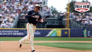 Field View: Machado homers in Mexico City Series!