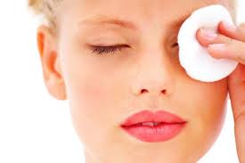 GÖZ MAKYAJ TEMİZLEME MENDİLİ ile ilgili görsel sonucu