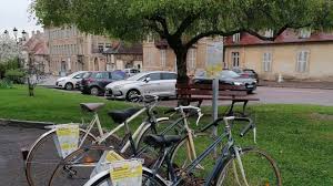 Semur-en-Auxois: Appel Urgent! Aidez le Centre Social à Briller!