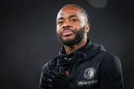 ‘Sterling verrast iedereen met nieuwe club’