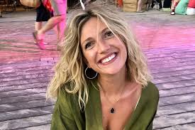 Dochter van ex-nieuwsanker Lynn Wesenbeek treedt in haar voetsporen: Morgane Versnick start bij VTM NIEUWS